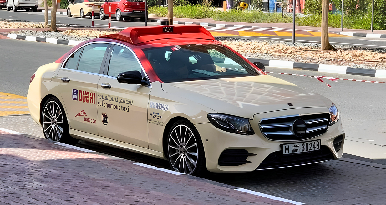 Dubai autonomous taxi
